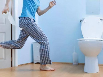 Người đi tiểu liên tục sau khi uống nước hay người nửa ngày mới đi vệ sinh, ai có thận khỏe hơn?