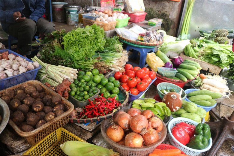 Người Việt ăn rau quả bất ngờ tăng vọt nhưng chuyên gia chỉ ra một lỗi gia đình nào cũng mắc khi ăn - 1