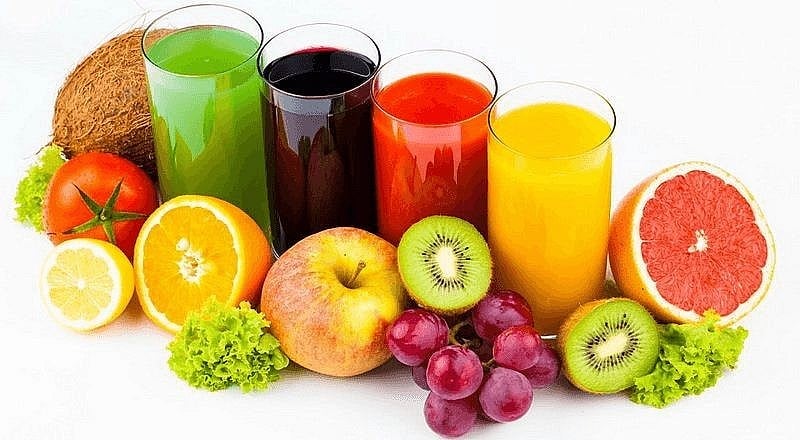 Nước ép trái cây uống buổi tối tốt cho sức khỏe nhưng nên uống trước khi ngủ 1-2 tiếng